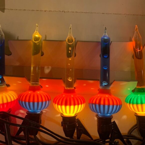 9 Vintage Noma Biscuit Bubble-Lites in the Original Box - Picture 12 of 16